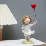 Menina com Seu Balão