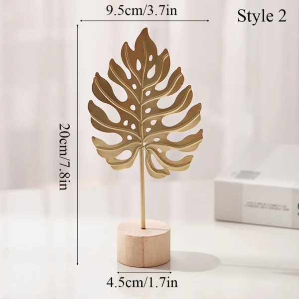 Esculturas de Folhas em Metal com Suporte