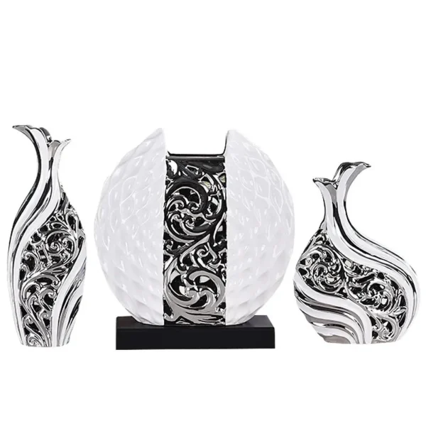 Conjunto de Vasos em Porcelana