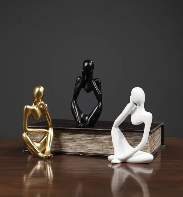 Estátua os Pensadores