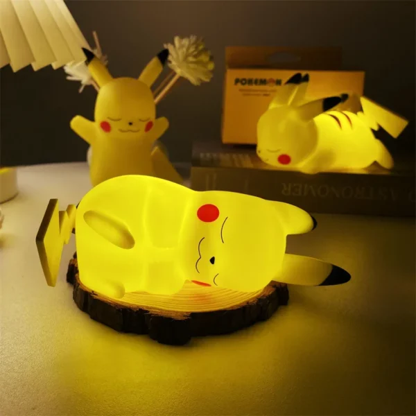 Luminária Pokémon em LED
