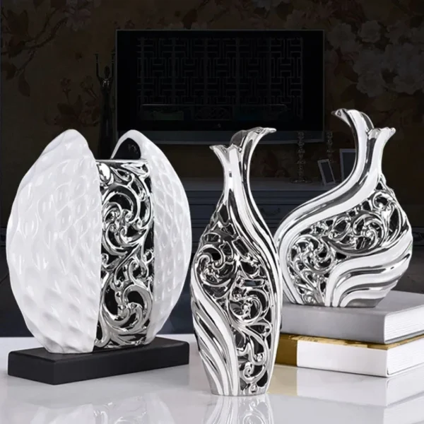 Conjunto de Vasos em Porcelana