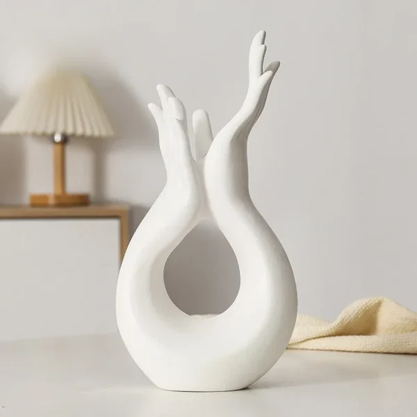 Vaso Minimalista Mãos em Cerâmica
