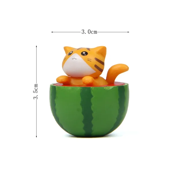 Miniaturas de Gatinhos em Melancias