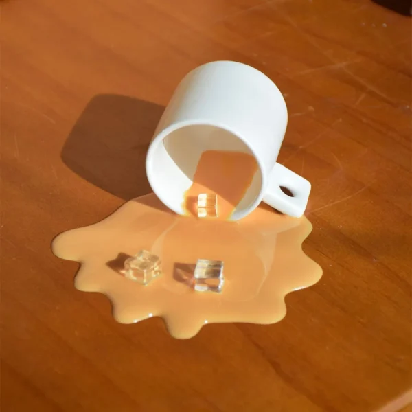 Decoração de Café com Leite Derramado