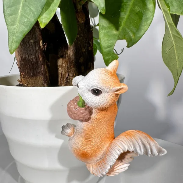 Ornamento de Esquilo para Vaso
