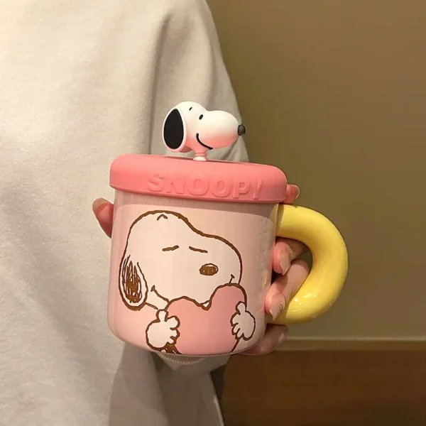 Caneca do Snoopy em Cerâmica