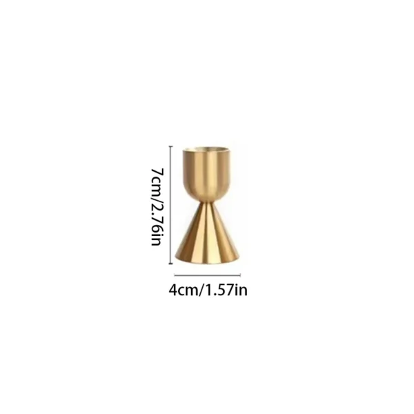 Castiçal Dourado Estilo Europeu